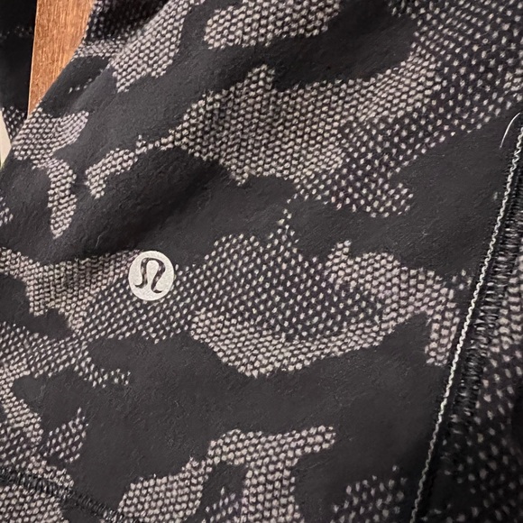 Lulu Lemon Camo Half Zip - Picture 4 of 5
